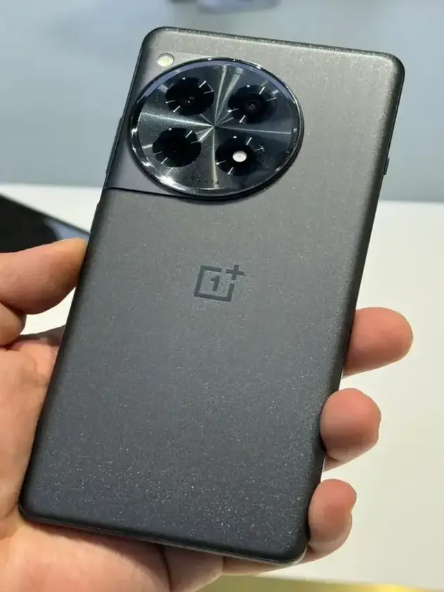 OnePlus 12R