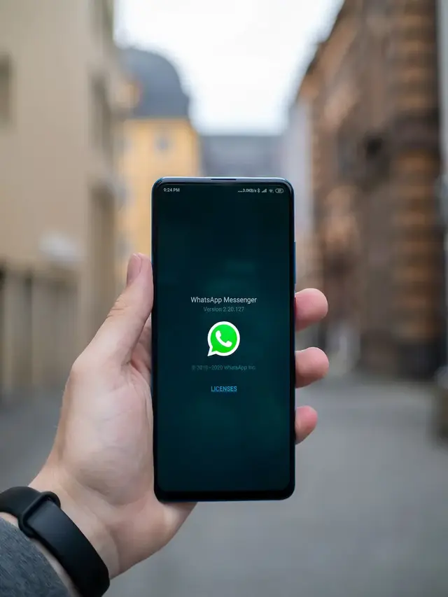 5 Tips to Secure Your WhatsApp chats